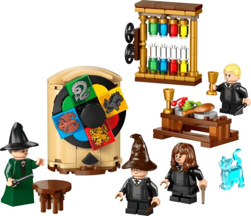 Harry Potter Hogwarts Castle: Sorting Hat Ceremony Building Set