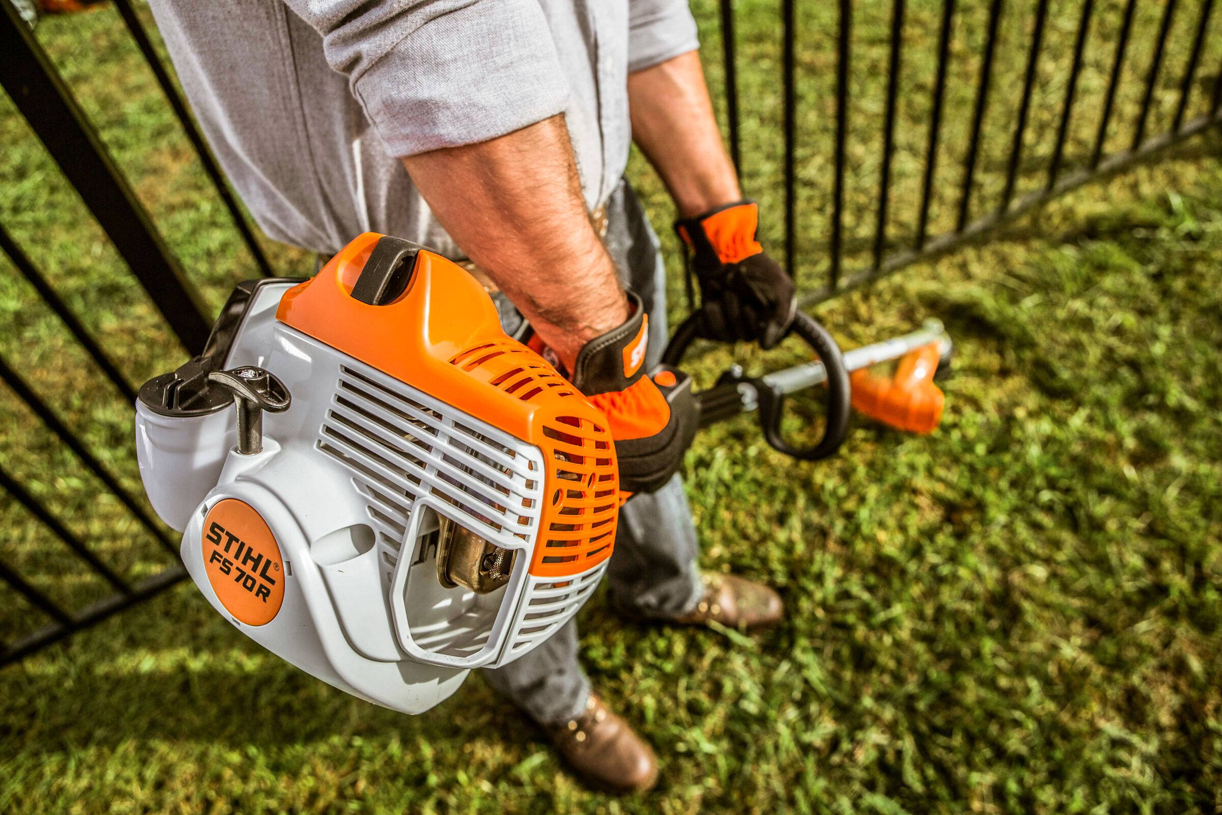 STIHL FS 70 R Professional Trimmer with Straight Shaft