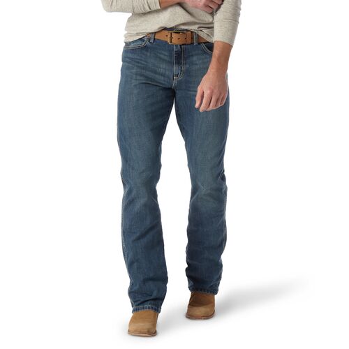 Men's Retro Relaxed Fit Bootcut Jean in Rocky Top