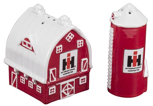 Farmall Barn/Silo Salt &Pepper Shakers