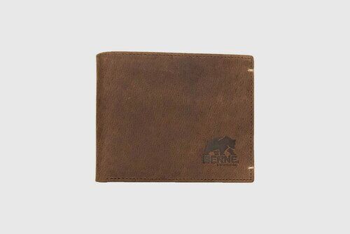 Passcase Wallet in Brown