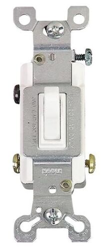 15 A, 120 VAC, 3 Pole Framed Grounding White Toggle Switch