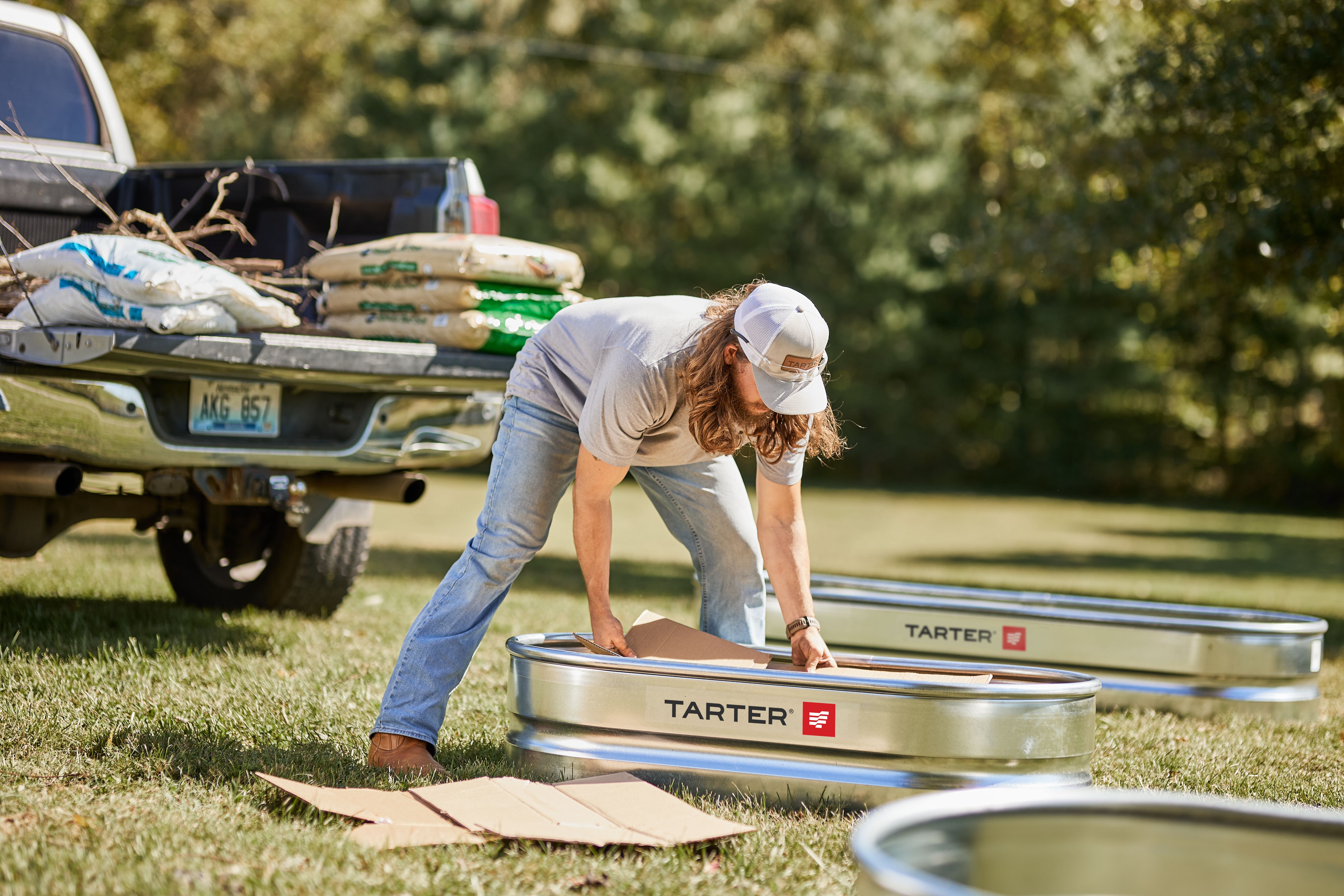 Tarter 4' Oval Raised Bed Planter