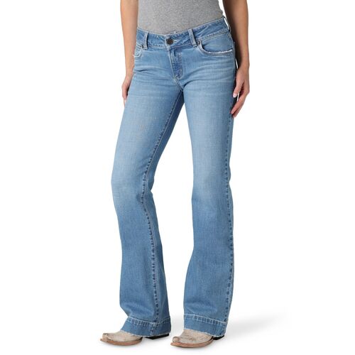 Women's Retro Mae Mid-Rise Trouser Cut Jean in Hallie